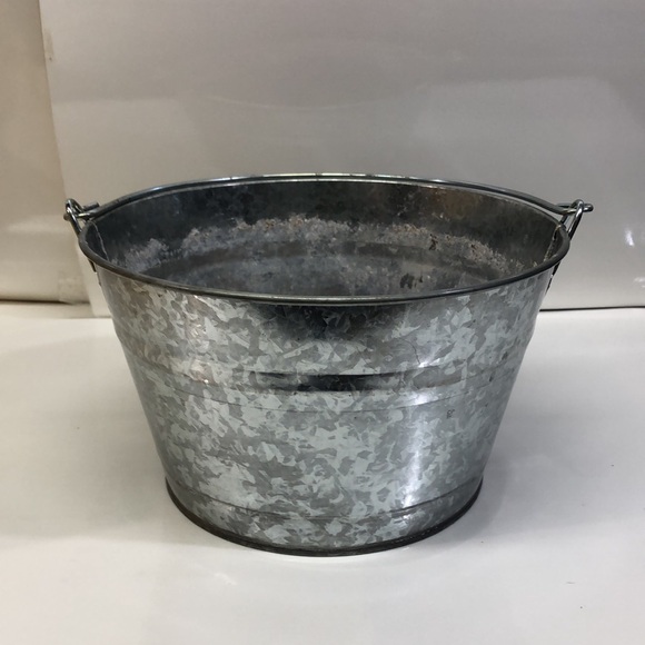 Linens-N-Things Apple Candles in Bucket - Picture 5 of 10